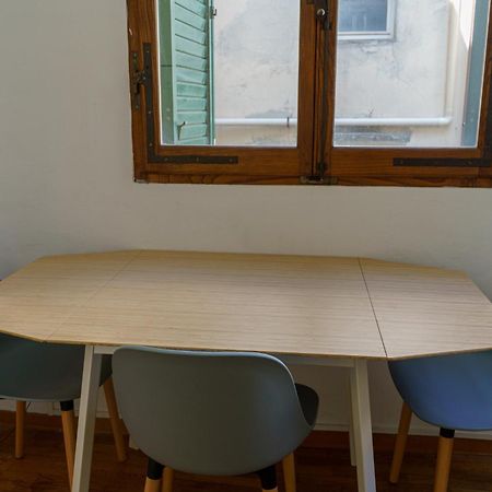 Central 1 Bedroom Apartment In The City Center Florença Exterior foto